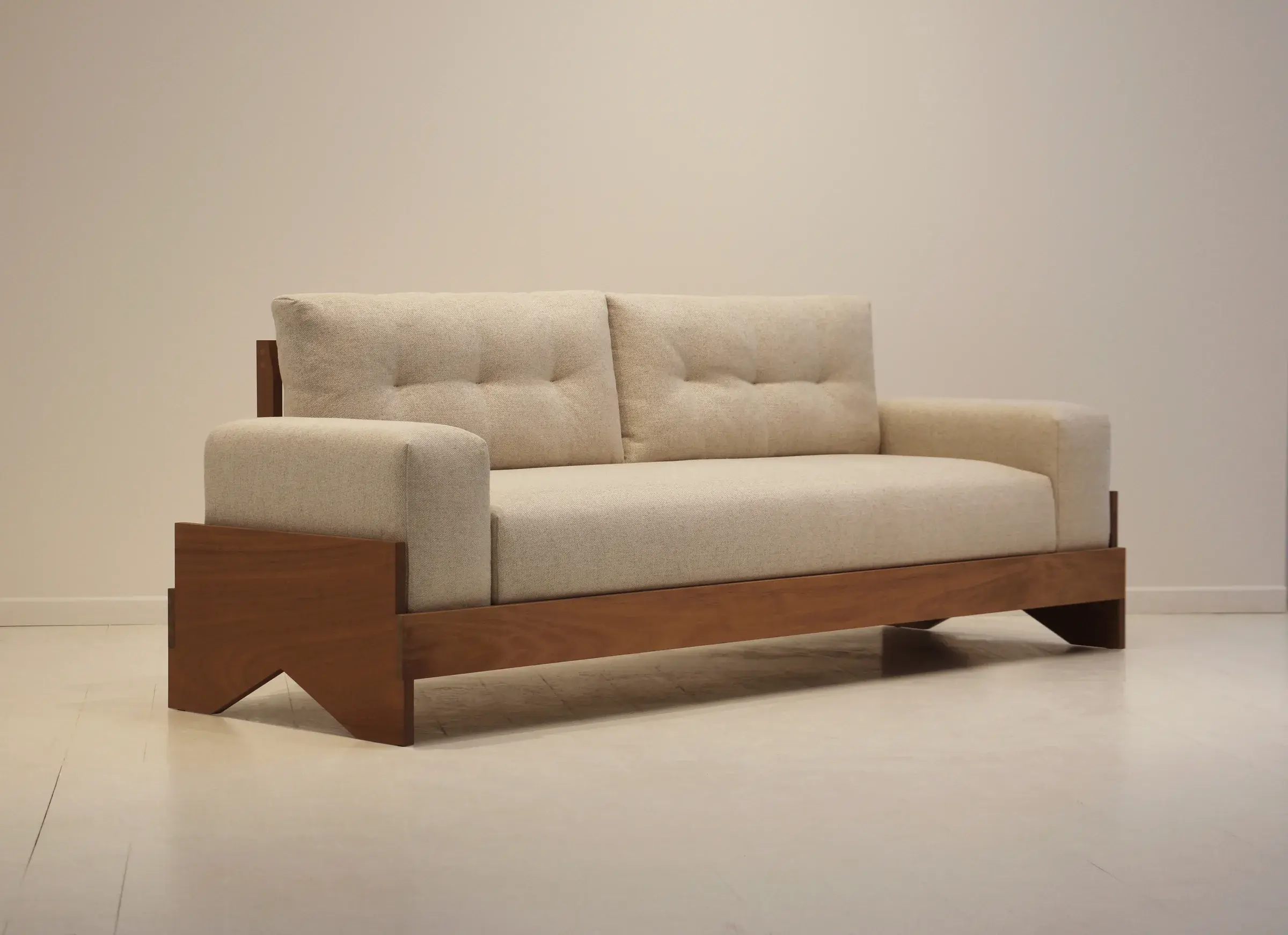 Hawazen Sofa